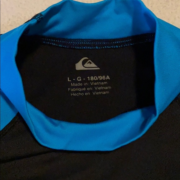 {Quiksilver} Rash guard - Picture 3 of 4